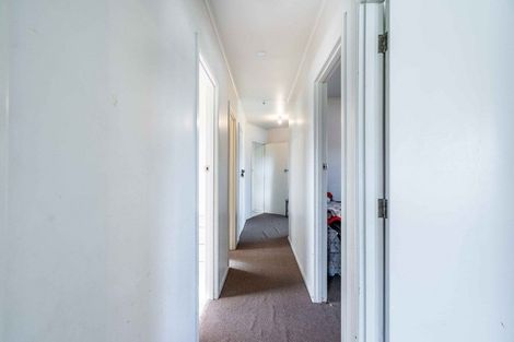 Photo of property in 10 Brentford Place, Manurewa, Auckland, 2102