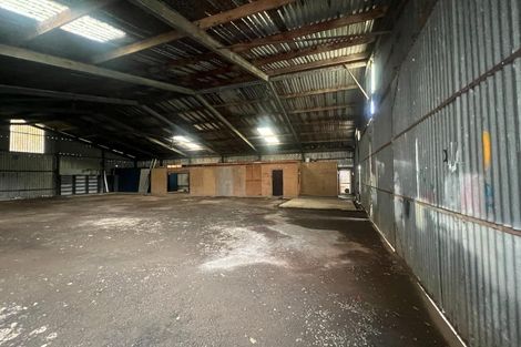 Photo of property in 1221 Alfriston Road, Alfriston, Manurewa, 2576