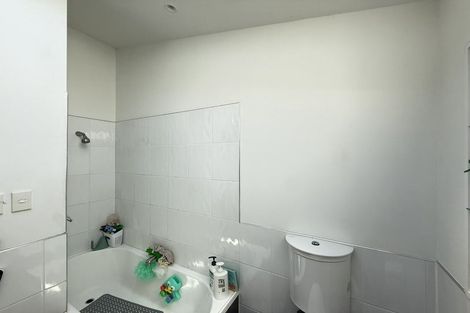 Photo of property in 14 Weston Road, St Albans, Christchurch, 8052