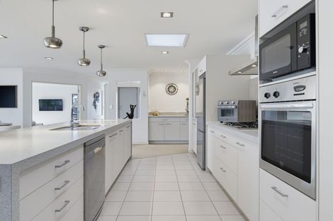 Photo of property in 24 Bucklands Crescent, Papamoa Beach, Papamoa, 3118