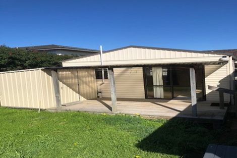 Photo of property in 25 Montilla Place, Manurewa, Auckland, 2102