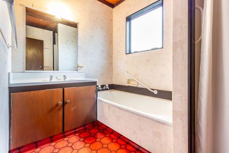 Photo of property in 1 Wallace Way, Havelock North, 4130