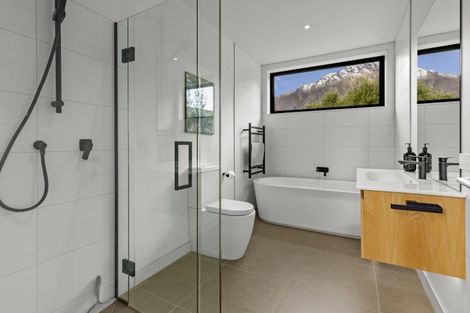 Photo of property in 13 Torridon Court, Jacks Point, Queenstown, 9371