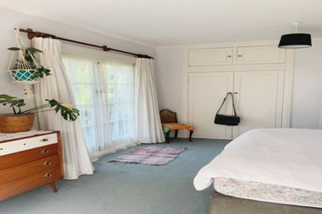 Photo of property in 73 Wallath Road, Westown, New Plymouth, 4310