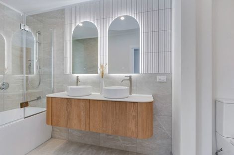 Photo of property in 49 Jaemont Avenue, Te Atatu South, Auckland, 0610