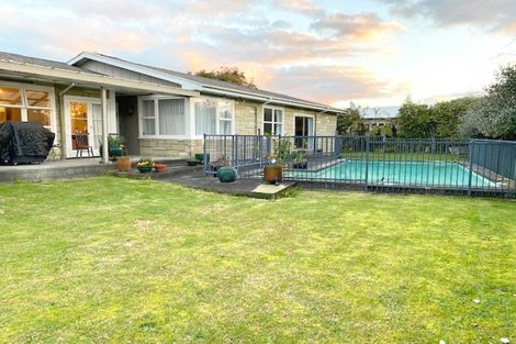 Photo of property in 22 Braid Road, St Andrews, Hamilton, 3200