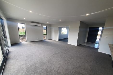 Photo of property in 51 Murray Ward Drive, Te Kauwhata, 3710