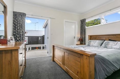 Photo of property in 165 Robinson Street, Cambridge, 3434