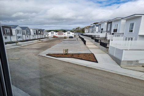 Photo of property in 6/30 Adventure Drive, Whitby, Porirua, 5024