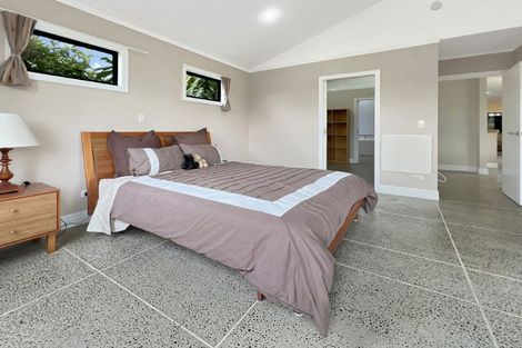 Photo of property in 10 Pohutukawa Avenue, Kaiaua, Pokeno, 2473
