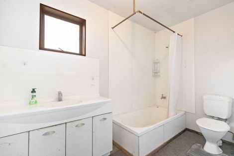 Photo of property in 32 Closeburn Road, Closeburn, Queenstown, 9371