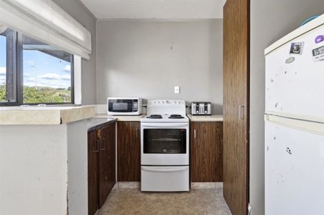 Photo of property in 56 Kaitemako Road, Welcome Bay, Tauranga, 3112