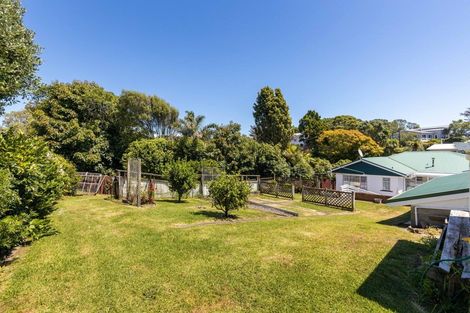 Photo of property in 8 Raniera Street, Glen Avon, New Plymouth, 4312