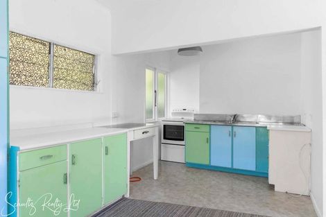 Photo of property in 52 Hurndall Street East, Maungaturoto, 0520