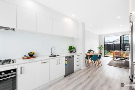 Photo of property in 15 Balmerino Lane, Wallaceville, Upper Hutt, 5018