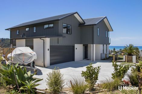 Photo of property in 34 Tohora View, Waihi Beach, 3611