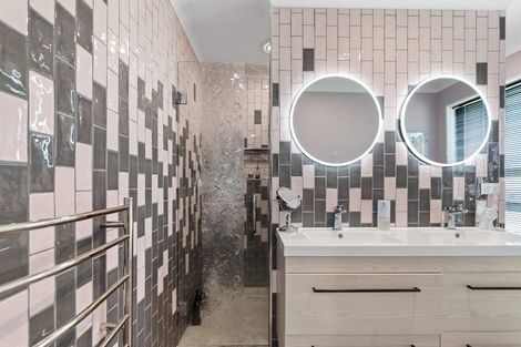 Photo of property in 14 Deans Place, Amberley, 7410