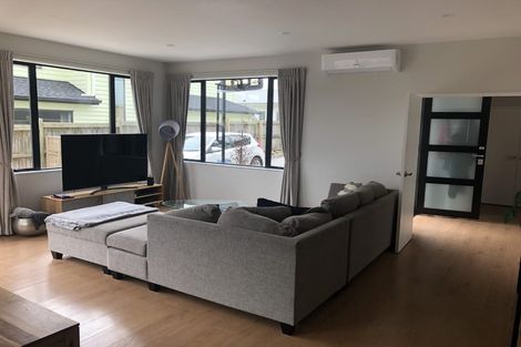 Photo of property in 750a East Coast Road, Pinehill, Auckland, 0630