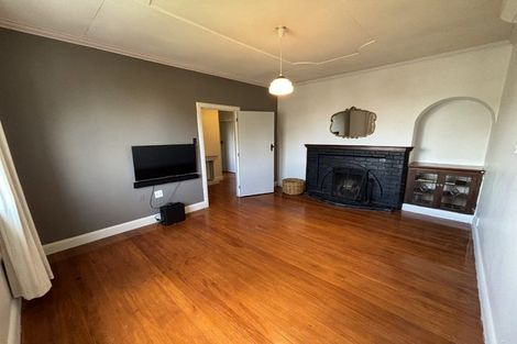 Photo of property in 1302 Dominion Road, Mount Roskill, Auckland, 1041