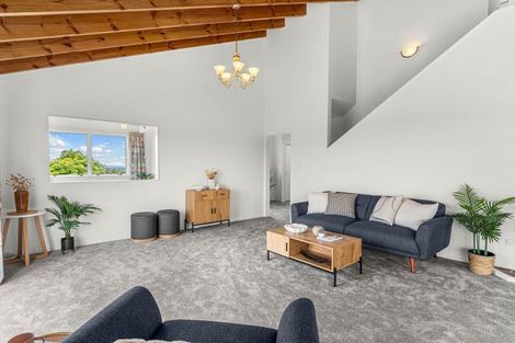 Photo of property in 17 Scenic Rise, Maunu, Whangarei, 0179