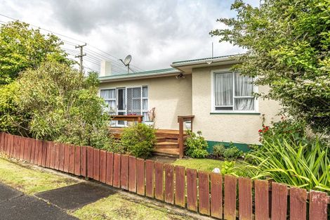 Photo of property in 85 Cornfoot Street, Castlecliff, Whanganui, 4501
