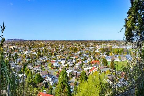 Photo of property in 100 Puketapu Road, Taradale, Napier, 4112