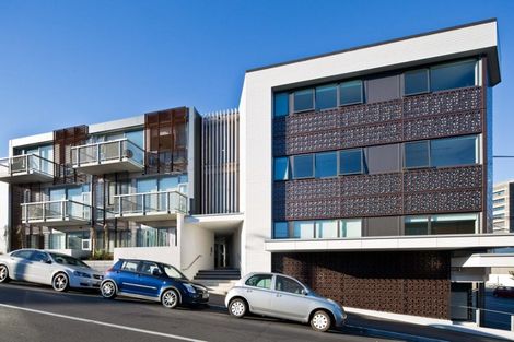 Photo of property in Masina Apartments, 305/80 Riddiford Street, Newtown, Wellington, 6021