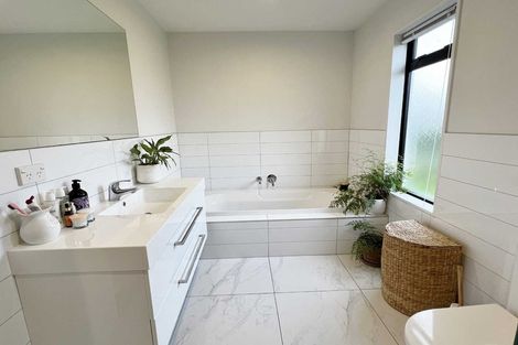 Photo of property in 1 Allard Street, Edgeware, Christchurch, 8013