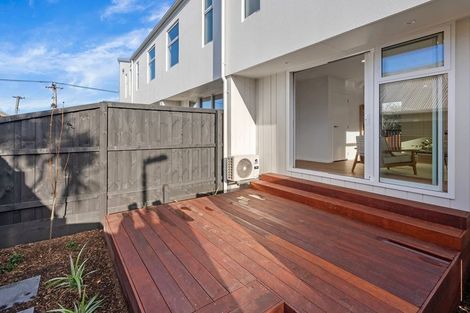 Photo of property in 3/124 Lonsdale Street, New Brighton, Christchurch, 8083