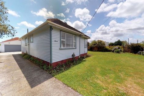 Photo of property in 7 Winchester Street, Levin, 5510