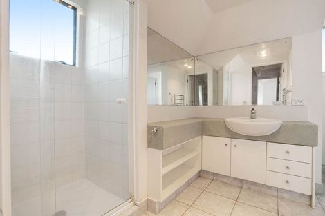 Photo of property in 755 Chapel Road, Dannemora, Auckland, 2016