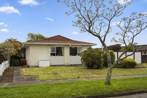 Photo of property in 33a Nimmo Avenue West, Waikanae, 5036