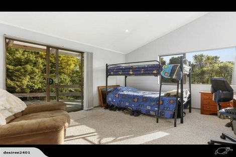 Photo of property in 807 West Coast Road, Oratia, Auckland, 0604