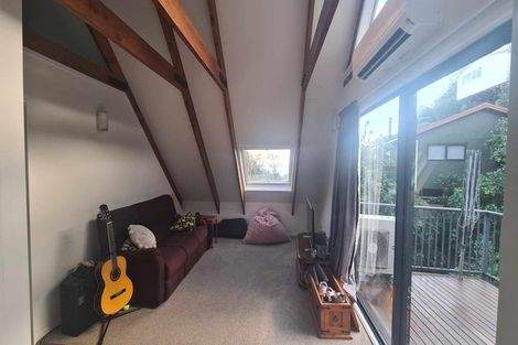 Photo of property in 82 Howard Road, Point Howard, Lower Hutt, 5013