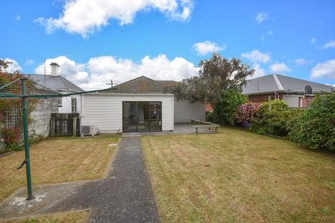 Photo of property in 11 Freyberg Street, Saint Kilda, Dunedin, 9012