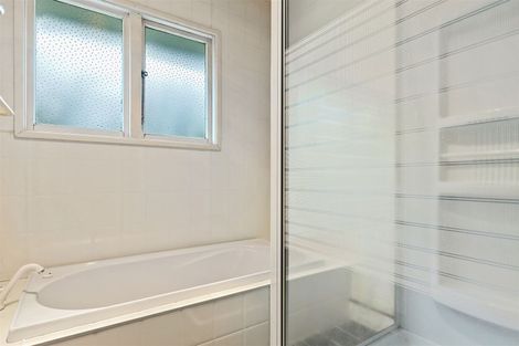 Photo of property in 142 Condell Avenue, Papanui, Christchurch, 8053