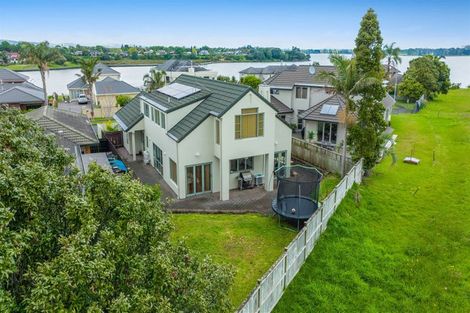 Photo of property in 51 Keywella Drive, Conifer Grove, Takanini, 2112