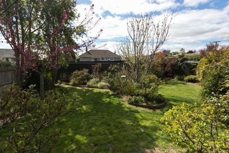 Photo of property in 30 Churchill Street, Waipukurau, 4200