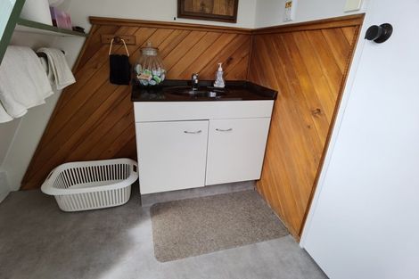 Photo of property in 98 Main Road, Harihari, 7884