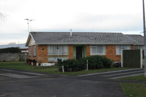 Photo of property in 9 Crosher Place, Silverdale, Hamilton, 3216