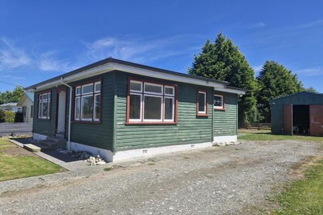 Photo of property in 2 Erskine Street, Tuatapere, 9620