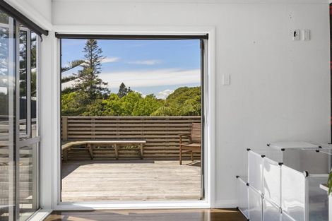 Photo of property in 199 Coronation Avenue, Welbourn, New Plymouth, 4310