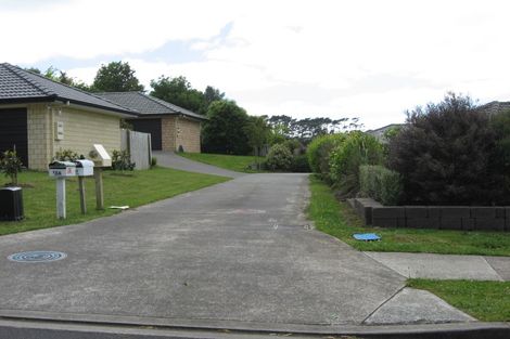Photo of property in 13 Les Fisher Place, Pukekohe, 2120