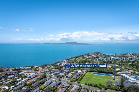 Photo of property in 2/89 Aberdeen Road, Castor Bay, Auckland, 0620
