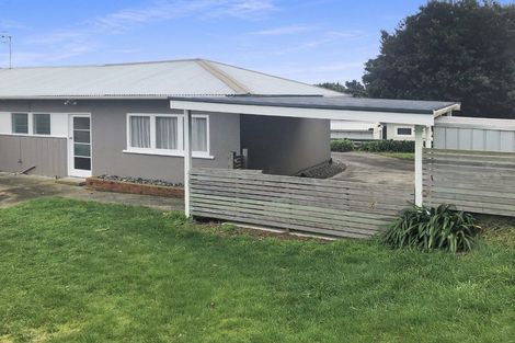 Photo of property in 46 Rangiora Street, Castlecliff, Wanganui, 4501