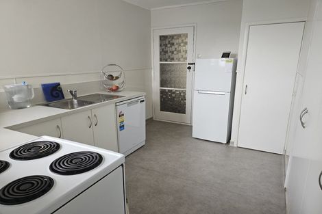 Photo of property in 2/5 Danvers Street, Havelock North, 4130