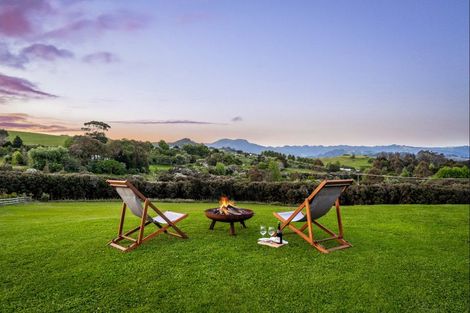 Photo of property in 113 Takatu Road, Tawharanui Peninsula, Warkworth, 0986