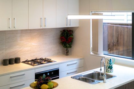 Photo of property in 41 Koroheke Road, Takanini, 2110