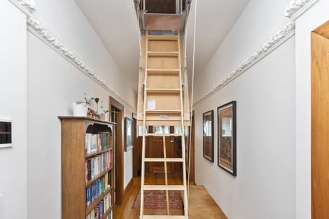 Photo of property in 67 Hackthorne Road, Cashmere, Christchurch, 8022