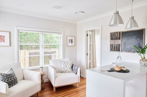 Photo of property in 4 Mana Avenue, Titahi Bay, Porirua, 5022